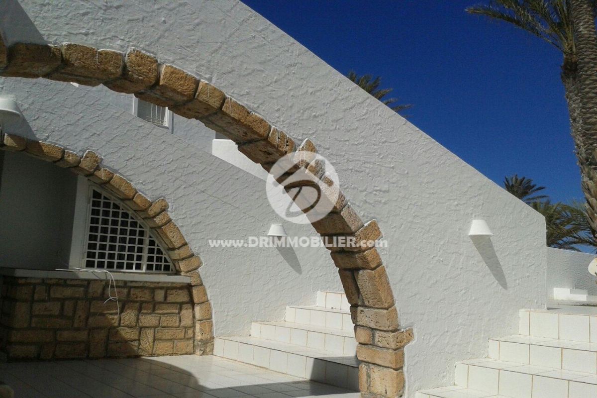 L 20 -   VIP Villa Djerba